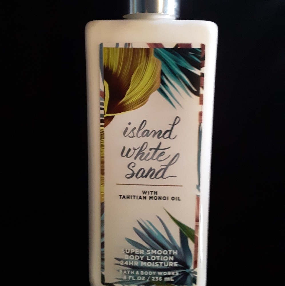 Bath & Body Works Lotion Island White Sand
